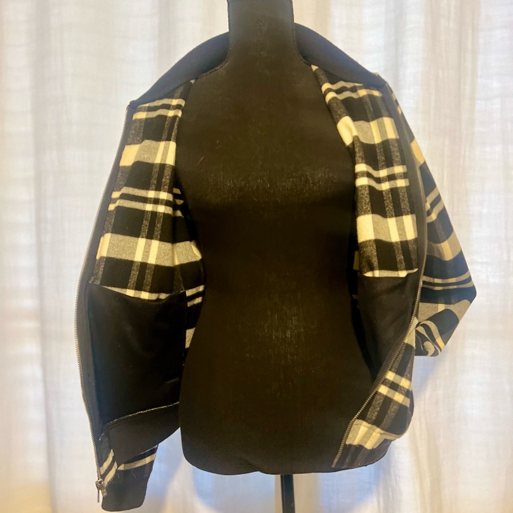Columbia Black and Cream Plaid Jacket